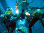 Underwater welding by two divers